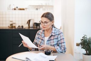 ¿Qué documentos necesitas para vender una vivienda en España?