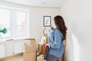 ¿Vender un piso tal como está o reformarlo antes? Qué puede compensarte realmente